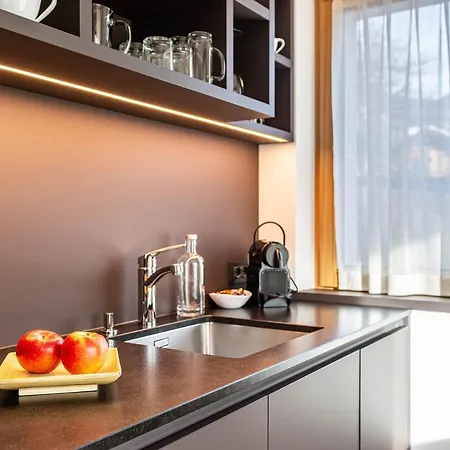Saslonch Stlarida Apartment